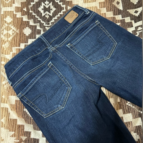 American Eagle Dark Denim - Picture 2 of 3